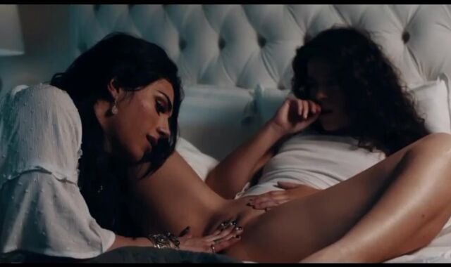 Super hot transgender smashes lady