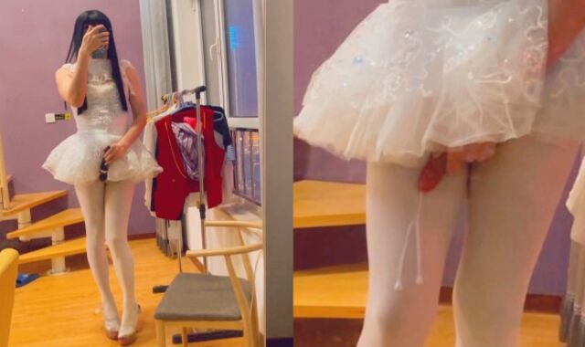 A ballet dancer dressed in milky stockings was made to finish off by a hump fucktoy