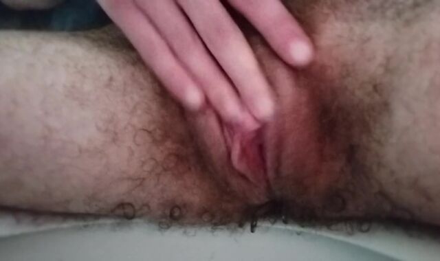 Trans stud Masterbating and blasting alot