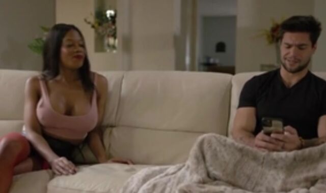 Bothersome ebony transgirl porks The wazoo Of Her Stepbrother