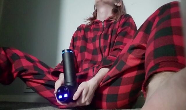 Using a massage gun on my pleasure button for the very first-ever time part 1