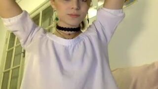 Unmanly shelady Tugging On web cam
