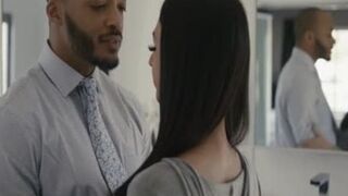 Sexy & suntanned Khloe Kay deepthroating beef whistle