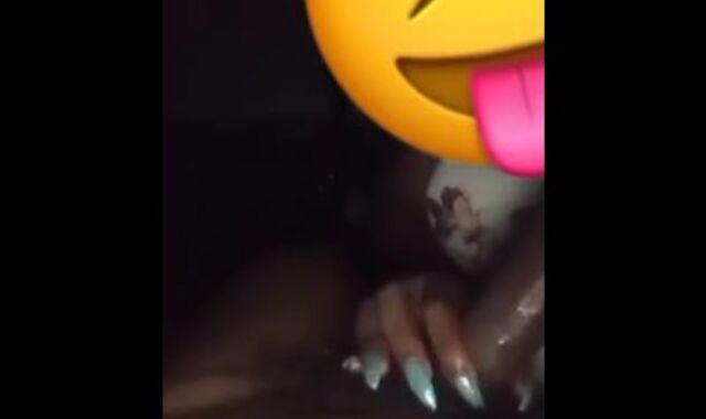 Ts sucking this trunk too good